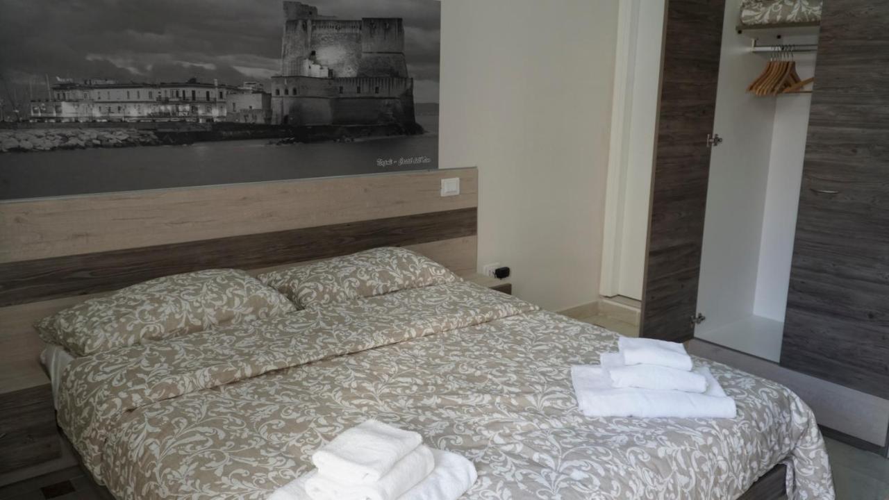 Donna Vicenza Bed & Breakfast Neapol Zewnętrze zdjęcie